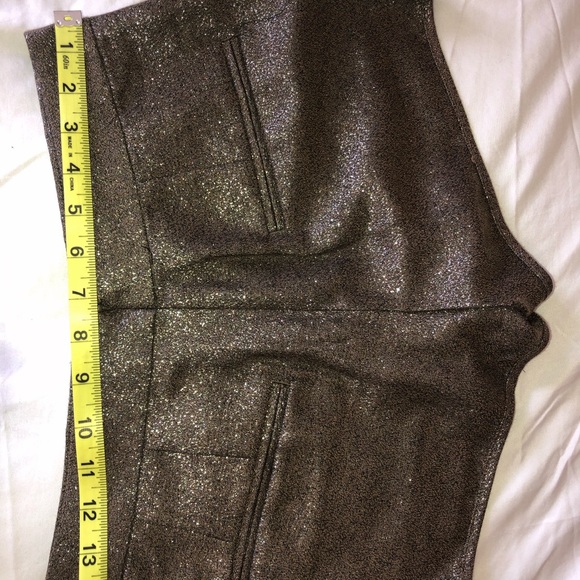 French connection shorts w/pockets size 2 sparkly - Picture 6 of 8